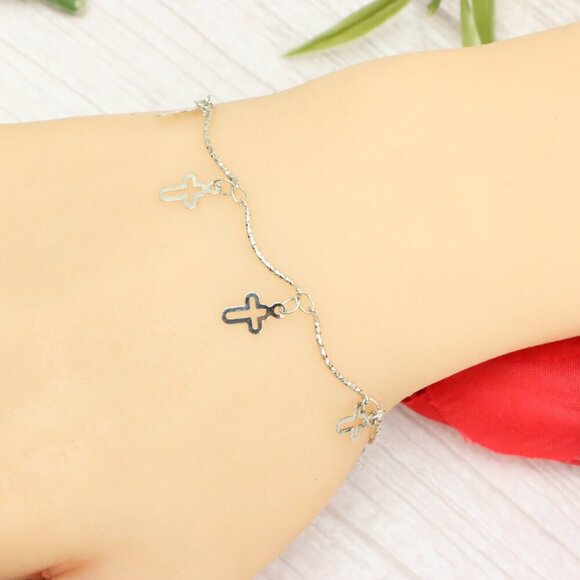 "Trendy Handmade Bracelet – A Thoughtful Gift for Girls & Women | UNVRC1041 - Picture 4 of 10